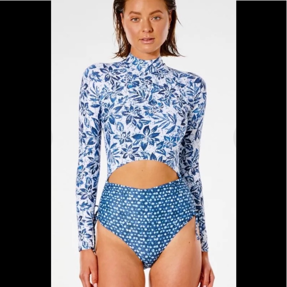 Women’s full swimsuit